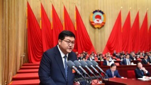 1月22日,政协甘肃省十三届二次会议第二次整个会议在兰州进行,甘肃省工商联副主席、农工党省委会生态环境专委会主任、jxf体育节水集团董事长王浩宇作为8名委员之一受邀作大会讲话。。。。。。。。